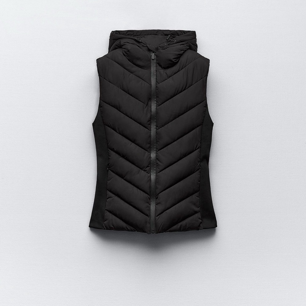 Zara Black Quilted Hooded Puffer Vest - Sleeveless